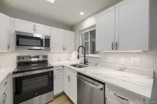 14581 E Ford Pl, Aurora, CO 80012 - Photo 9