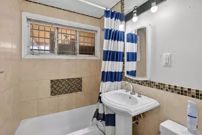 1090 Hanover Street, Aurora, CO 80010 - Photo 17