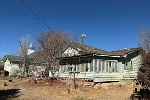 210 E Gandy Ave, Keenesburg, CO 80643 - Photo 15