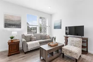 2018 S Gold Bug Wy, Aurora, CO 80018 - Photo 3