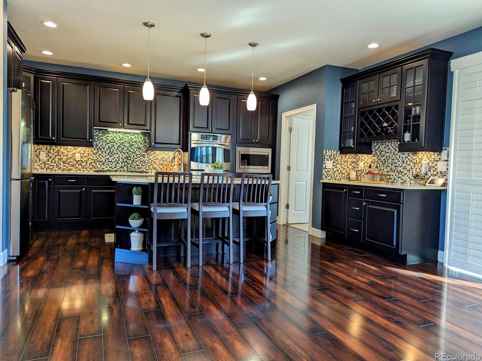 2938 Ironton St, Denver CO  80238-3215 exterior