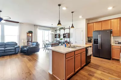855 N Waterloo Circle, Aurora, CO 80018 - Photo 5