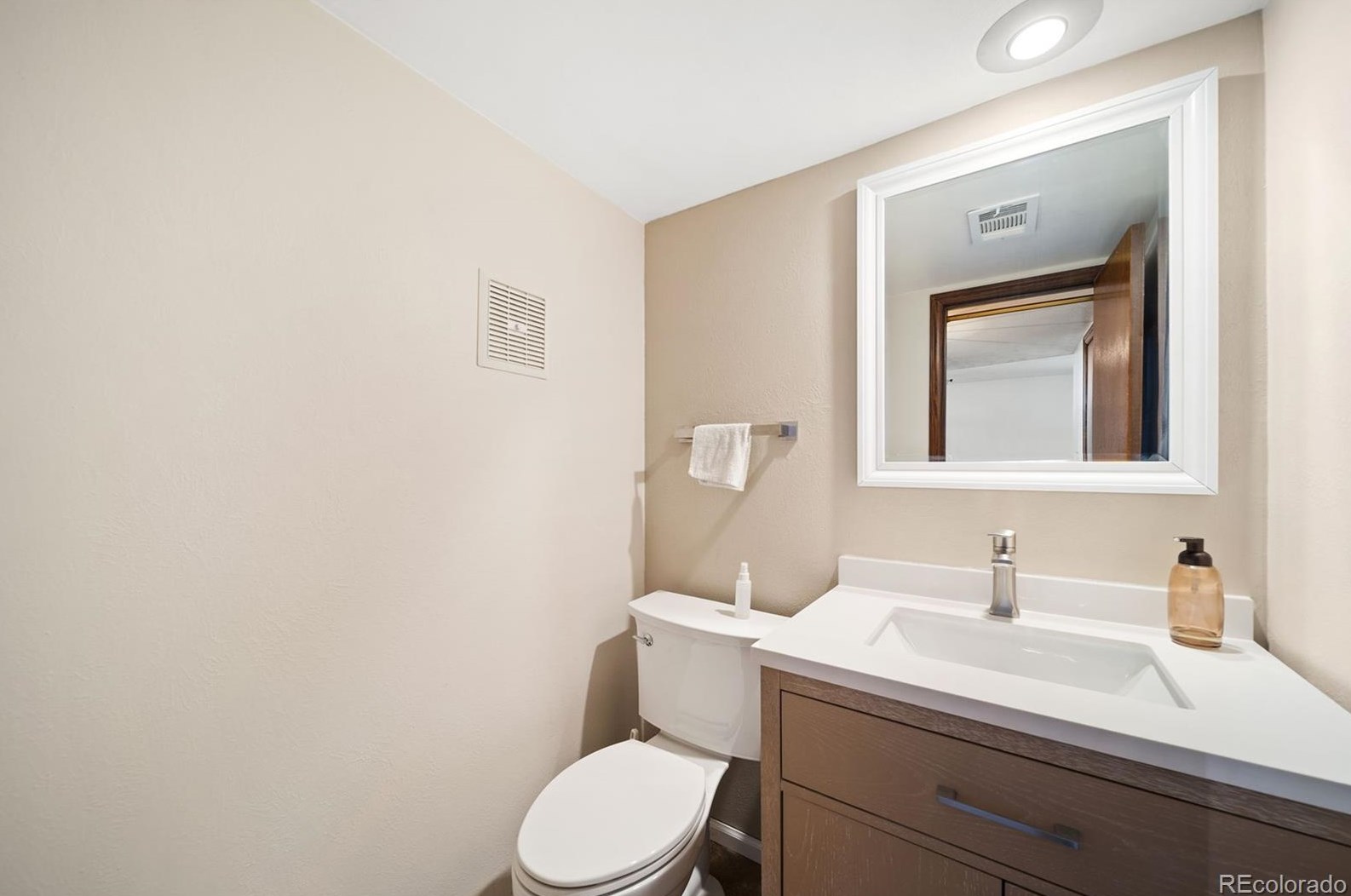 7345 Tabor St, Arvada CO  80005-3225 exterior