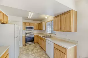 5093 Helena Ct, Denver, CO 80239 - Photo 11