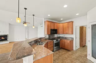 8629 W 49th Cir, Arvada, CO 80002 - Photo 11