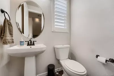 617 S Richfield Street, Aurora, CO 80017 - Photo 17