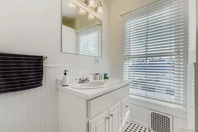 112 W Maple Avenue, Denver, CO 80223 - Photo 17