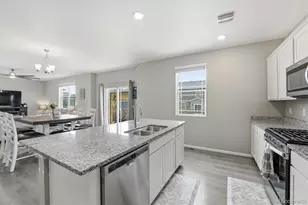 6047 N Halifax Ct, Aurora, CO 80019 - Photo 15