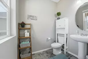 6047 N Halifax Ct, Aurora, CO 80019 - Photo 17