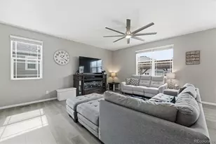 6047 N Halifax Ct, Aurora, CO 80019 - Photo 5