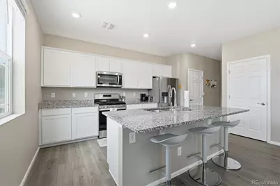 6047 N Halifax Court, Aurora, CO 80019 - Photo 13