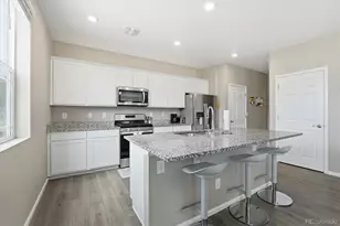 6047 N Halifax Ct, Aurora, CO 80019 - Photo 13