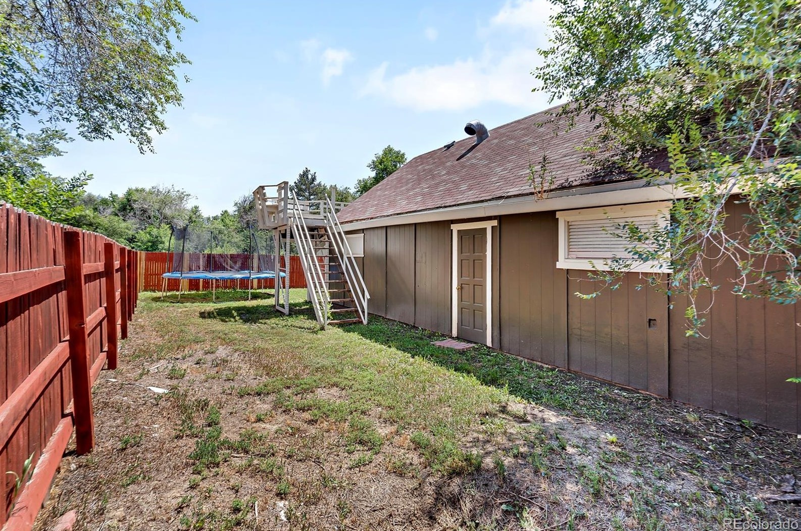 6945 61 Ave, Arvada CO  80003-5306 exterior