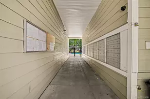 960 S Dawson Way, Aurora, CO 80012 - Photo 13