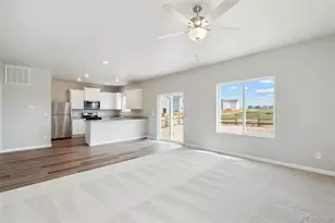 7402 Crystal Ave, Frederick, CO 80530 - Photo 9