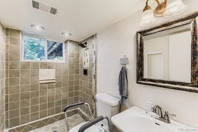 6340 W 70th Drive, Arvada, CO 80003 - Photo 19