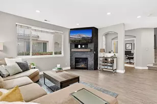 10098 Bluffmont Ln, Lone Tree, CO 80124 - Photo 9