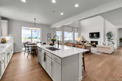 5534 Riverbend Avenue, Longmont, CO 80504 - Photo 9