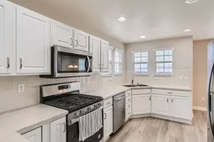 21931 E Canyon Pl, Aurora, CO 80016 - Photo 11