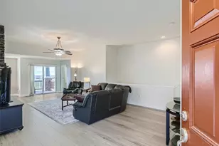 21931 E Canyon Pl, Aurora, CO 80016 - Photo 7