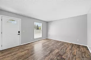 2008 S Idalia St, Aurora, CO 80013 - Photo 7