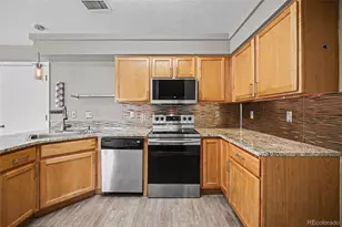 21532 E 47th Ave, Denver, CO 80249 - Photo 11