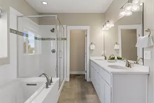 9025 E Prairie Meadow Dr, Denver, CO 80238 - Photo 17