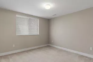 9025 E Prairie Meadow Dr, Denver, CO 80238 - Photo 29