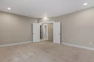 9025 E Prairie Meadow Dr, Denver, CO 80238 - Photo 33