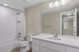 9025 E Prairie Meadow Dr, Denver, CO 80238 - Photo 31