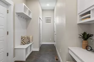 9025 E Prairie Meadow Dr, Denver, CO 80238 - Photo 13