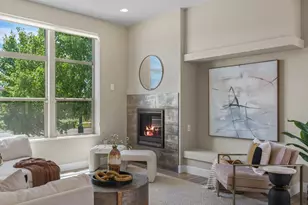 9025 E Prairie Meadow Dr, Denver, CO 80238 - Photo 5