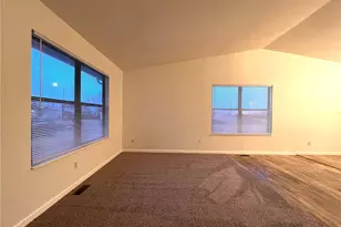 2011 Carlee Dr, Pueblo, CO 81005 - Photo 9