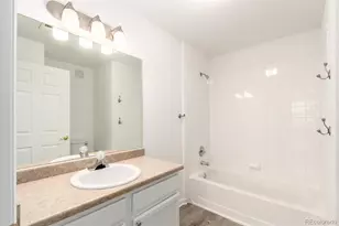 22545 E Ontario Dr, Aurora, CO 80016 - Photo 23