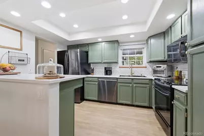 2598 S Vaughn Way #B, Aurora, CO 80014 - Photo 1