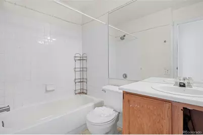 2758 S Cathay Court, Aurora, CO 80013 - Photo 9