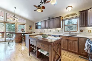 909 Tallaqua Dr, Grand Lake, CO 80447 - Photo 9