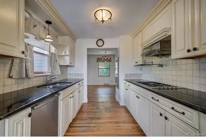 7293 W Lakeside Drive, Littleton, CO 80125 - Photo 13