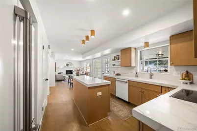 7154 S Newport Way, Centennial, CO 80112 - Photo 7