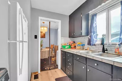 2921 Jasmine Street, Denver, CO 80207 - Photo 17