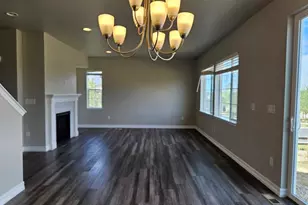 7244 S Scottsburg Way, Aurora, CO 80016 - Photo 7