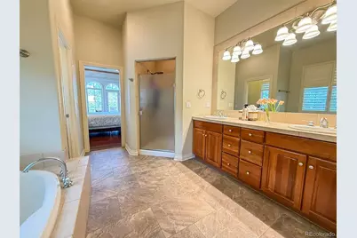 13901 E Saratoga Place, Aurora, CO 80015 - Photo 7