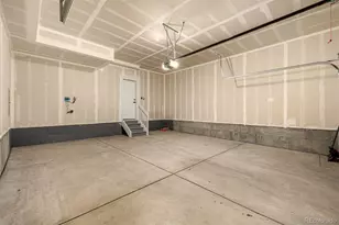 5688 N Killarney Ct, Aurora, CO 80019 - Photo 39