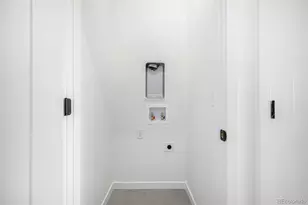 5688 N Killarney Ct, Aurora, CO 80019 - Photo 25