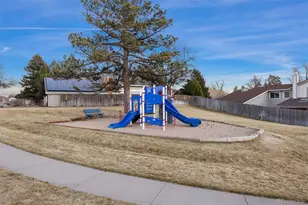 12135 E Amherst Cir, Aurora, CO 80014 - Photo 29