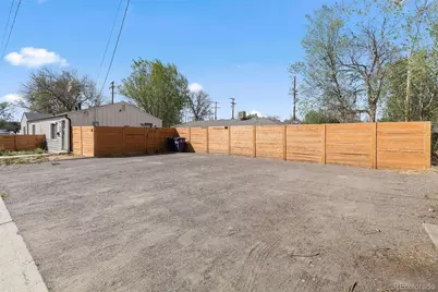 514 S Lowell Boulevard, Denver, CO 80219 - Photo 25
