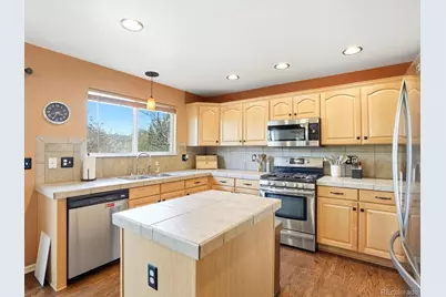 16681 E 106th Way, Commerce City, CO 80022 - Photo 11
