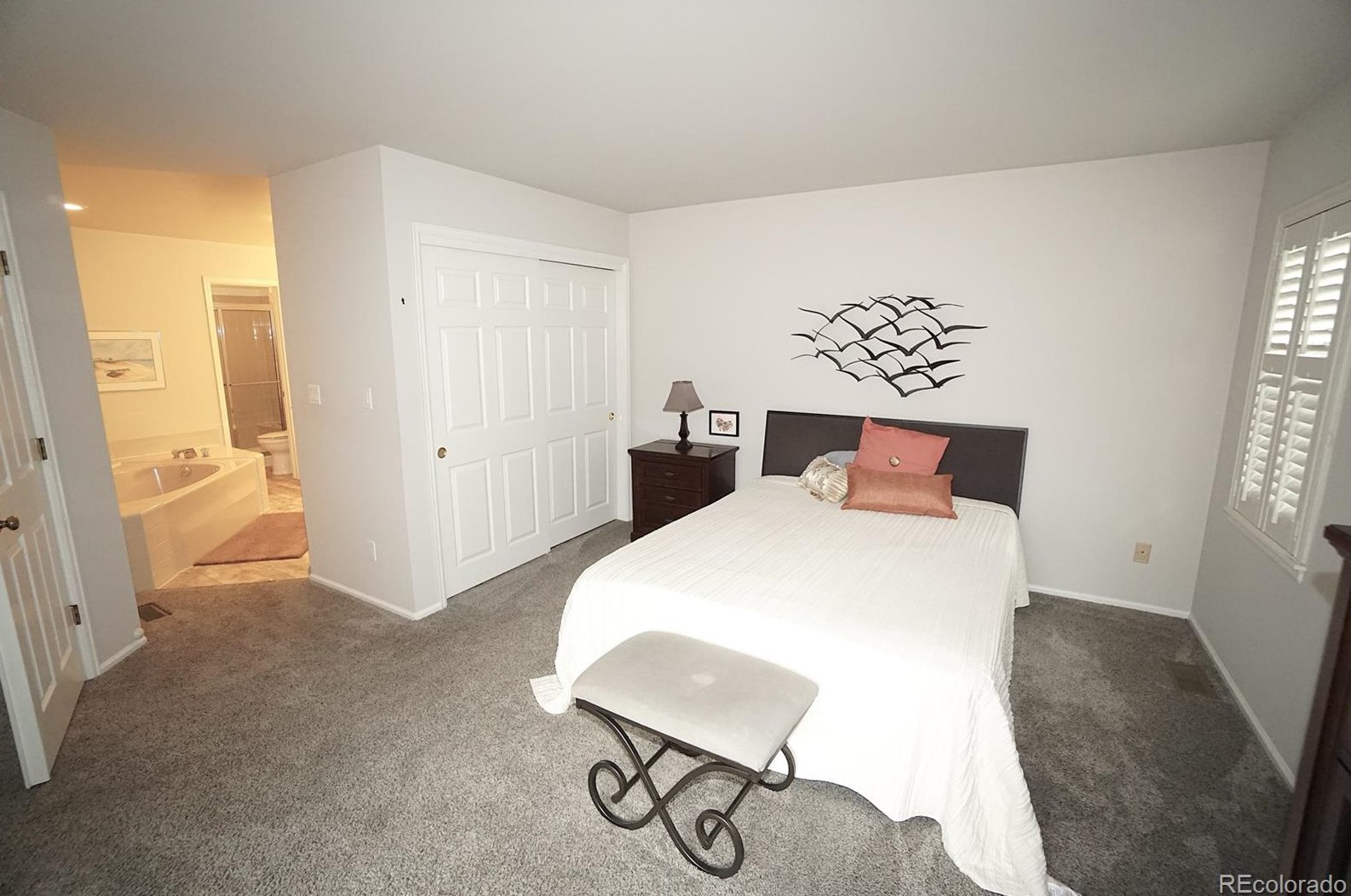 5335 Cody St, Littleton CO 80123-7320 exterior