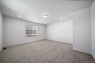 22335 E 39th Ave, Aurora, CO 80019 - Photo 23