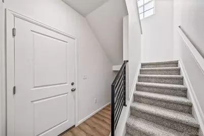 22335 E 39th Avenue, Aurora, CO 80019 - Photo 15